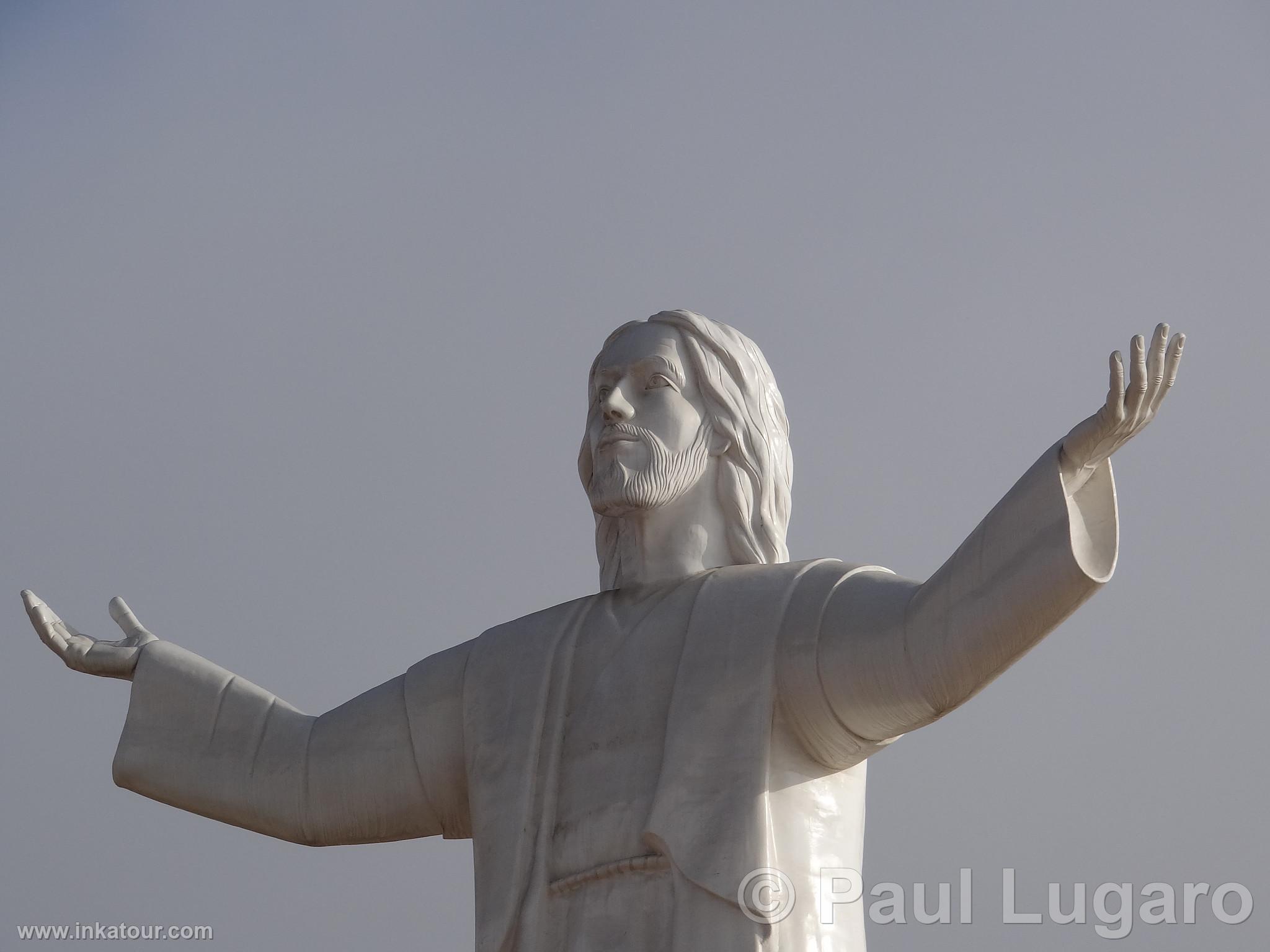 Christ of the Pacific, Lima