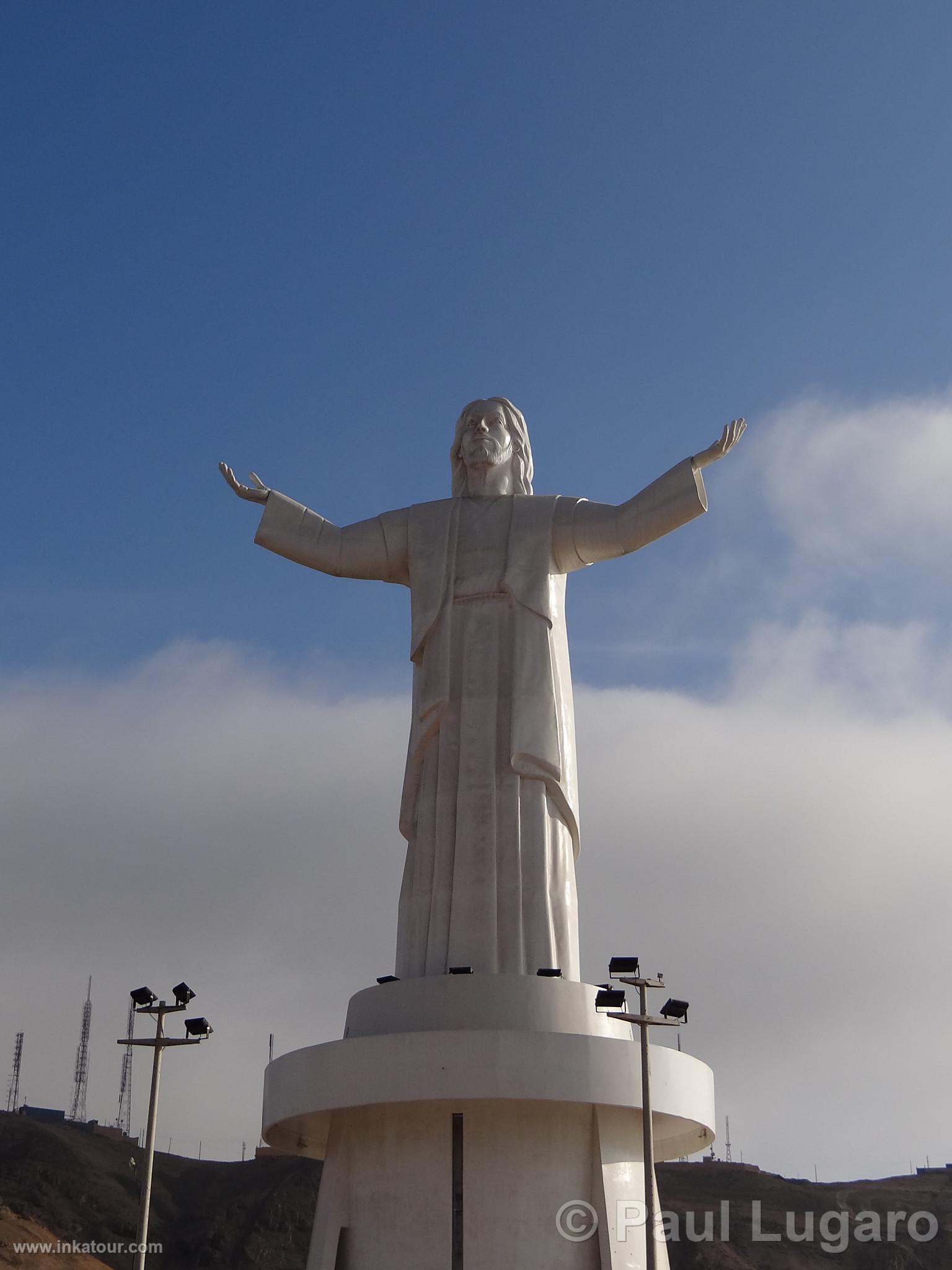 Christ of the Pacific, Lima