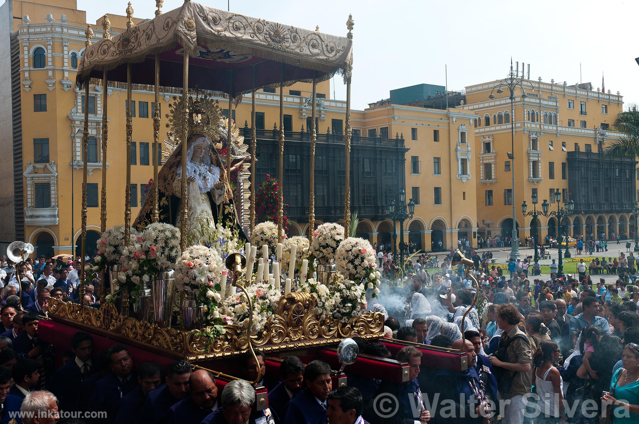 Easter in Lima