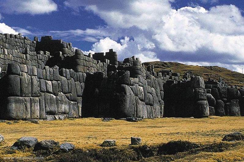 Sacsayhuaman