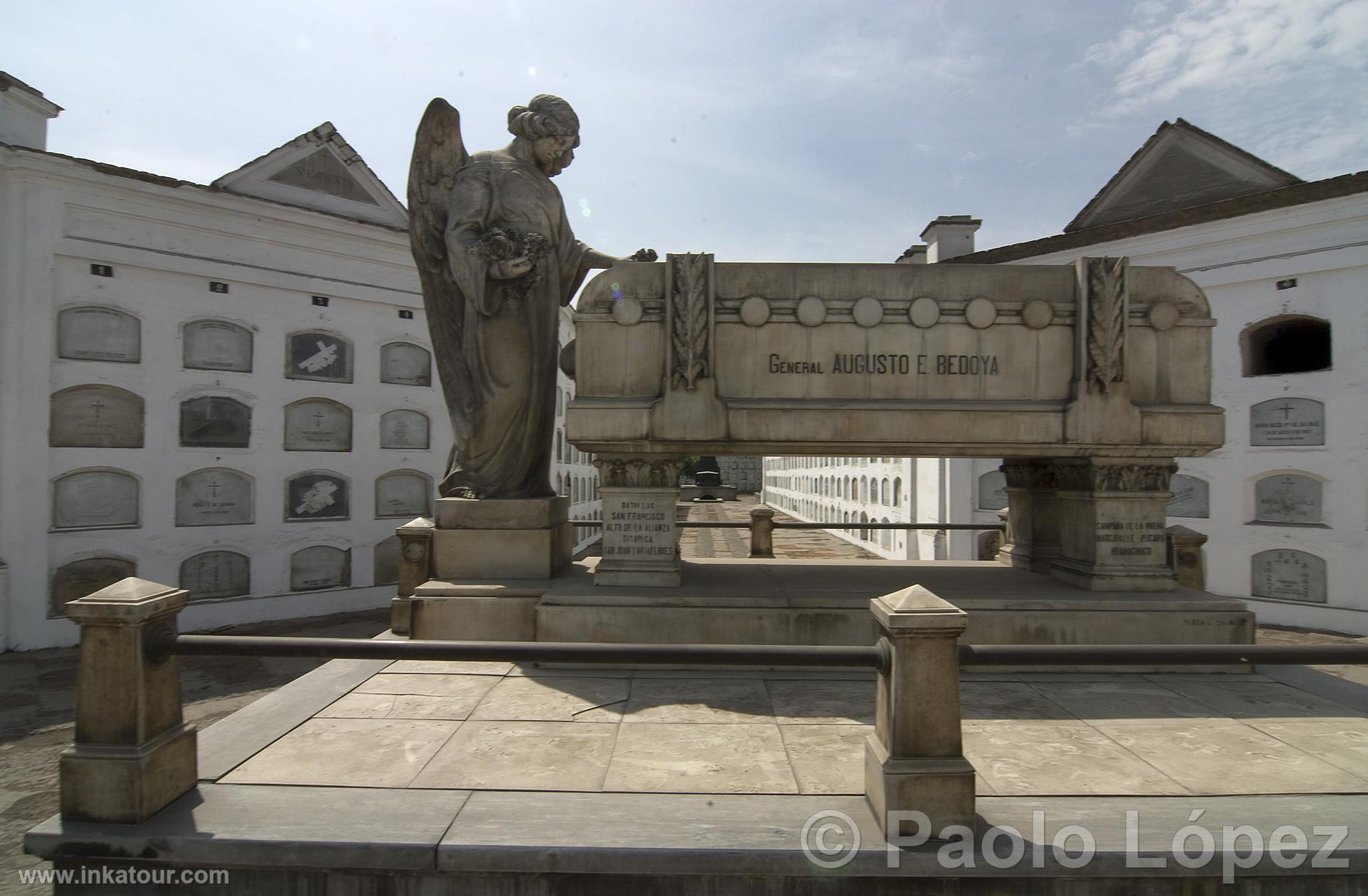 Presbtero Maestro Cemetery