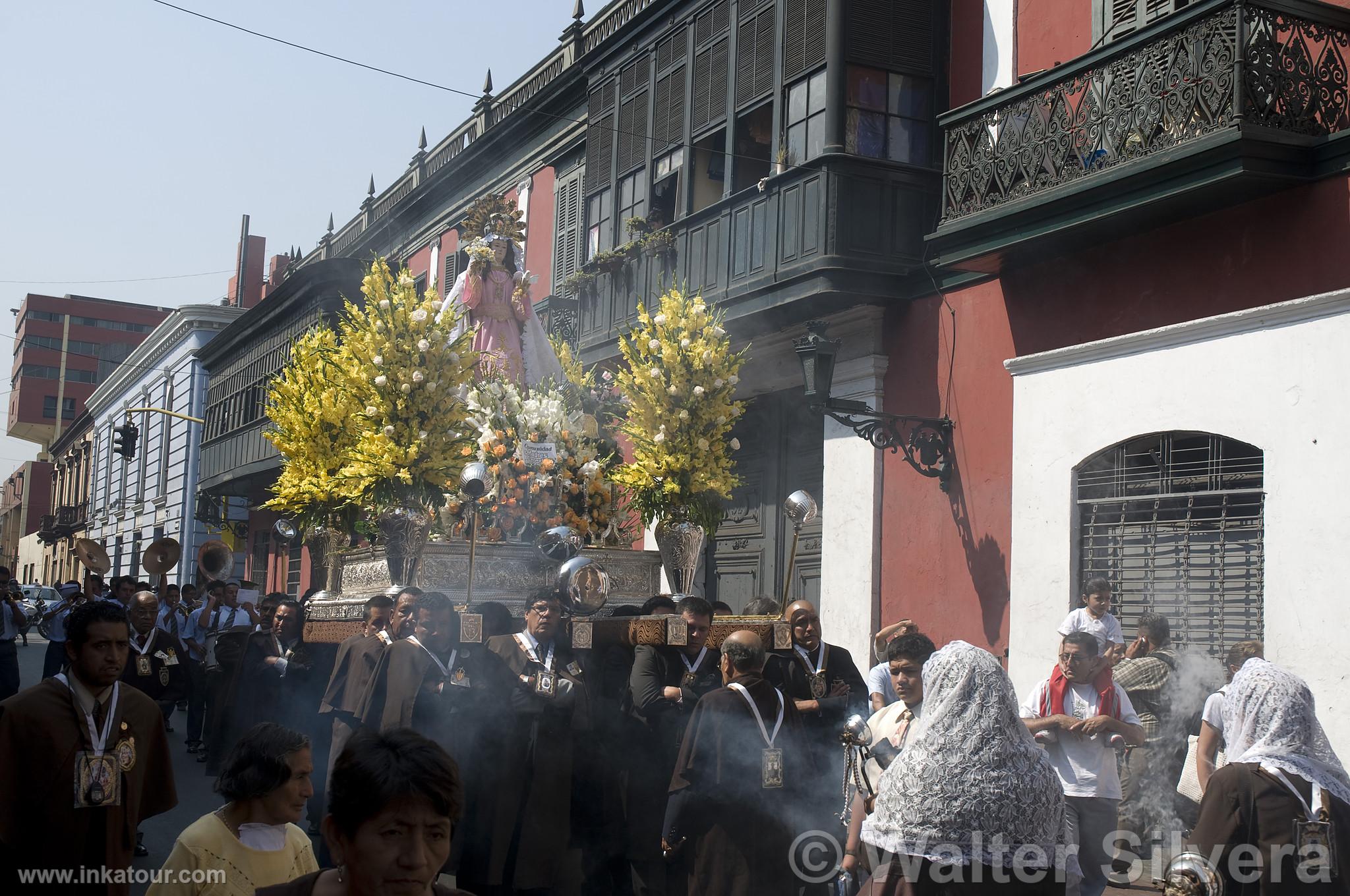 Easter in Lima