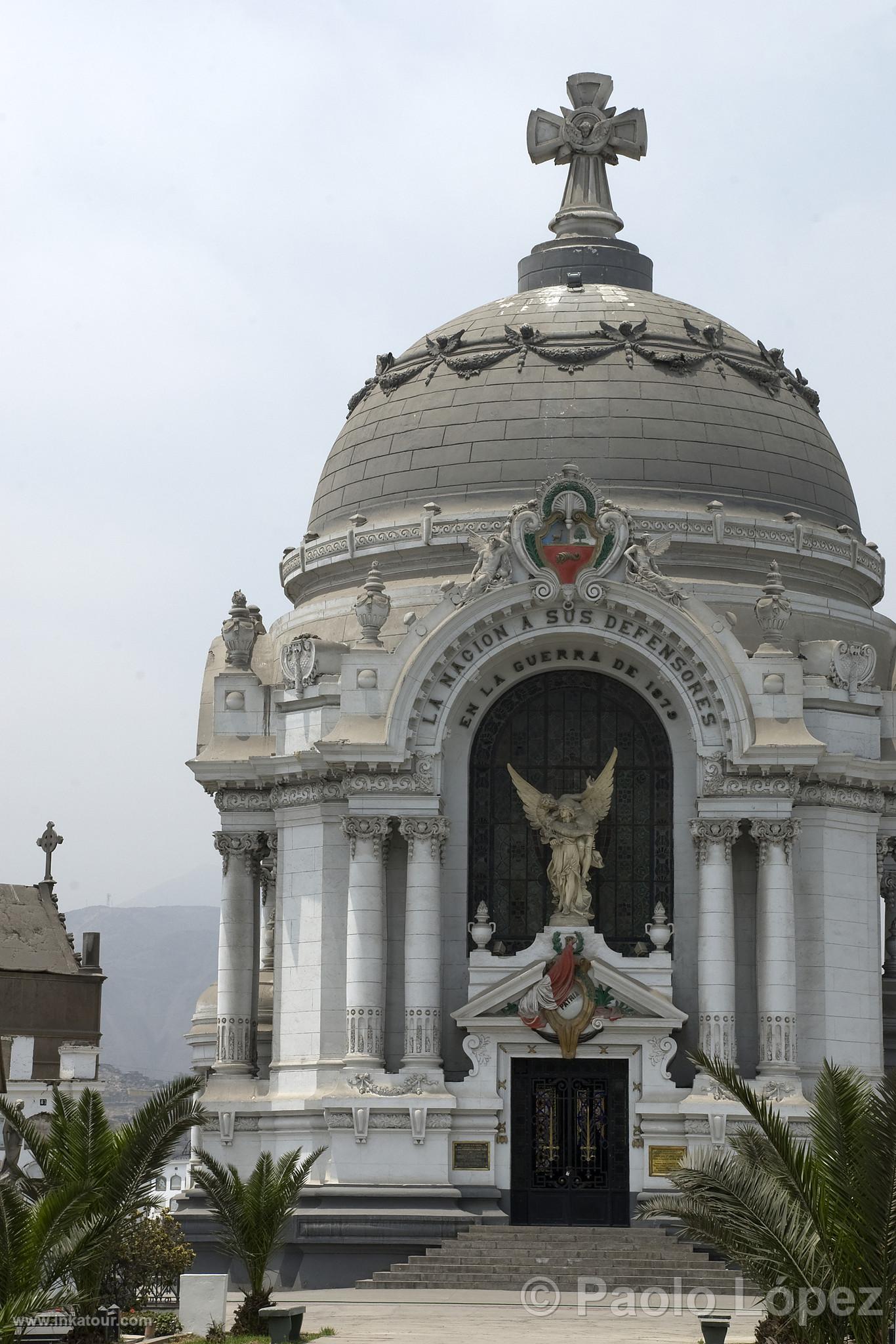 Presbtero Maestro Cemetery