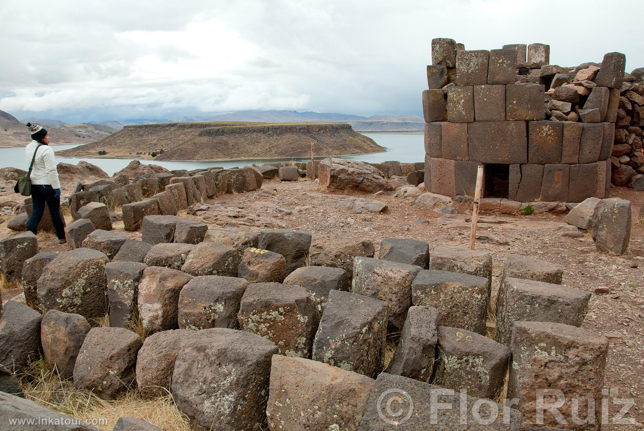 Sillustani Chullpas