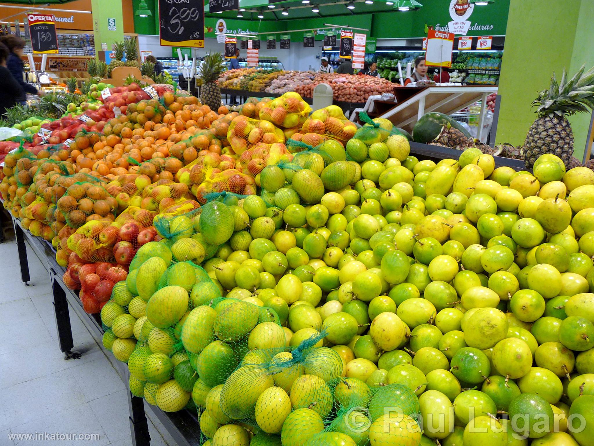 Wong Supermarket, Lima