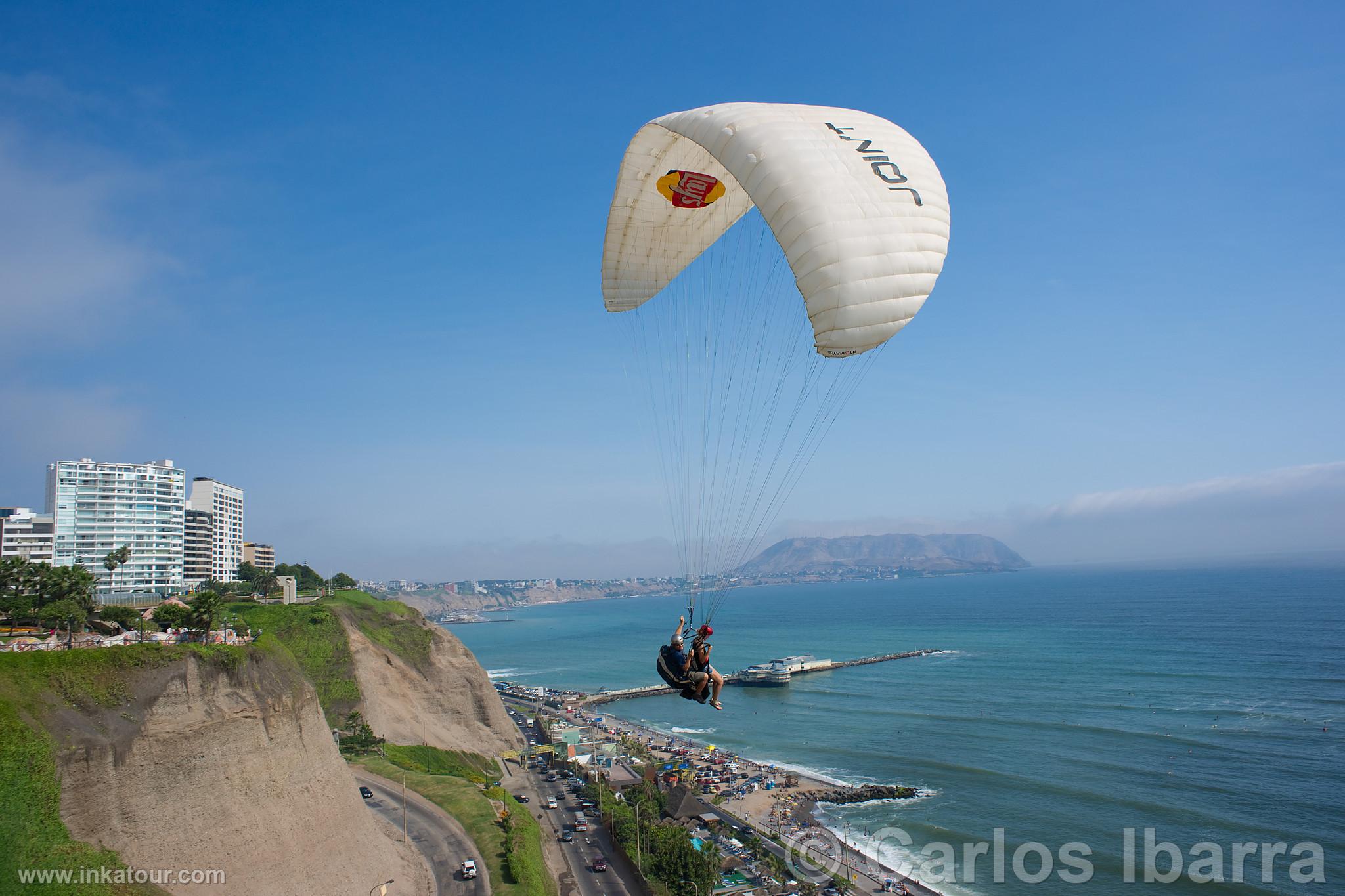 Paragliding, Lima