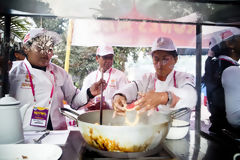 Picarones Making