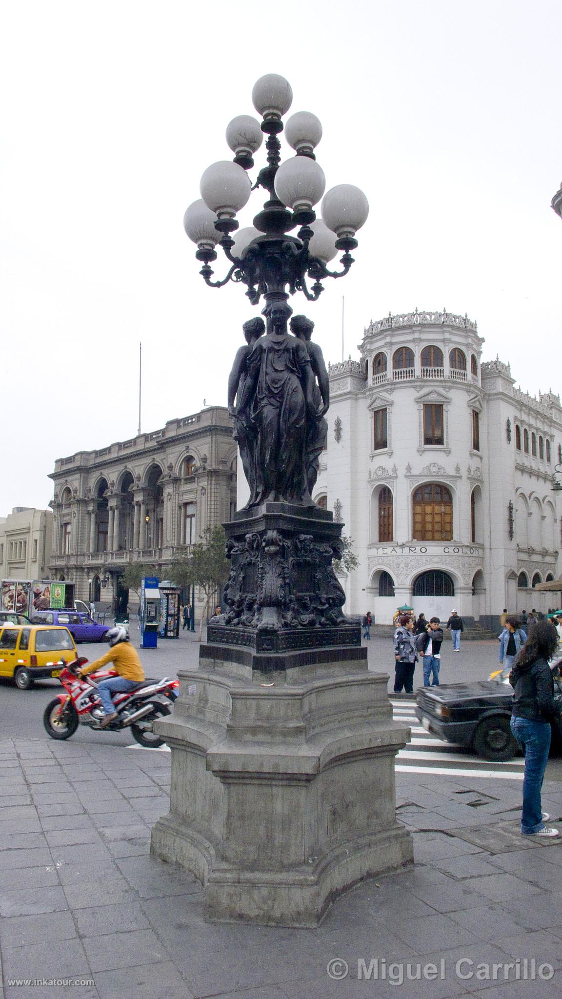 San Martín Square, Lima