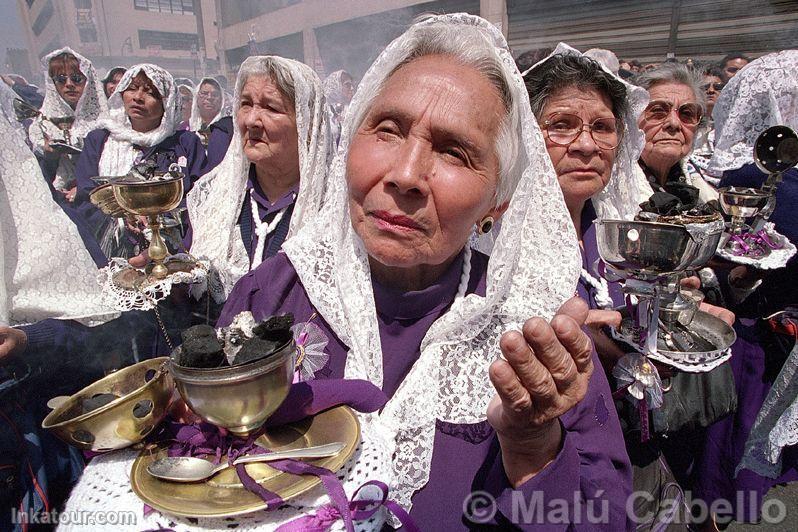 Procession of Seor de Los Milagros, Lima