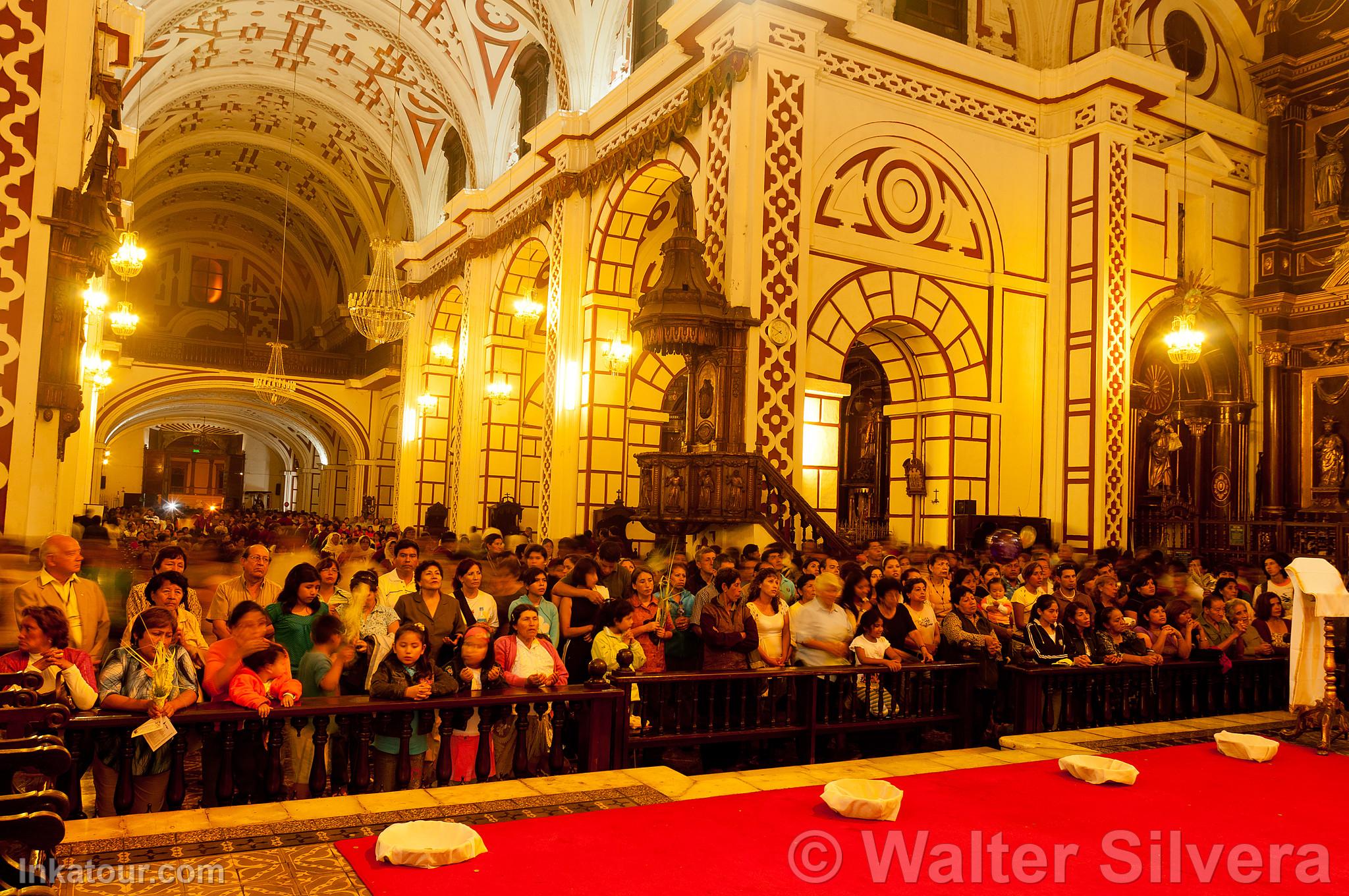 Easter in Lima