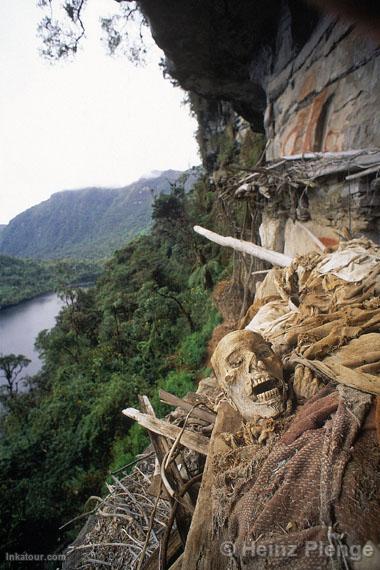 Mausoleum at the Lagoon of the Condors