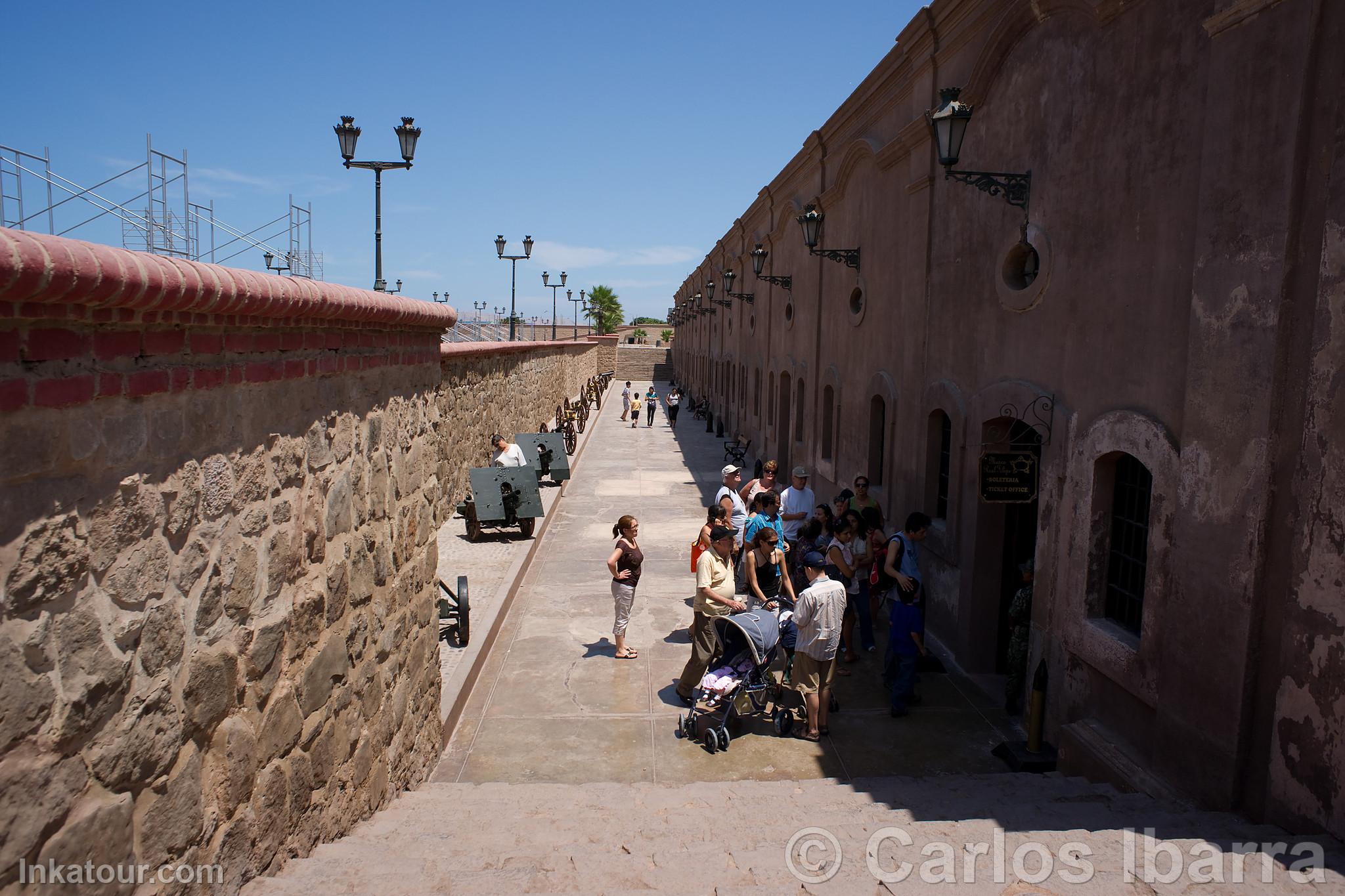 Tourists at the Real Felipe Fortress