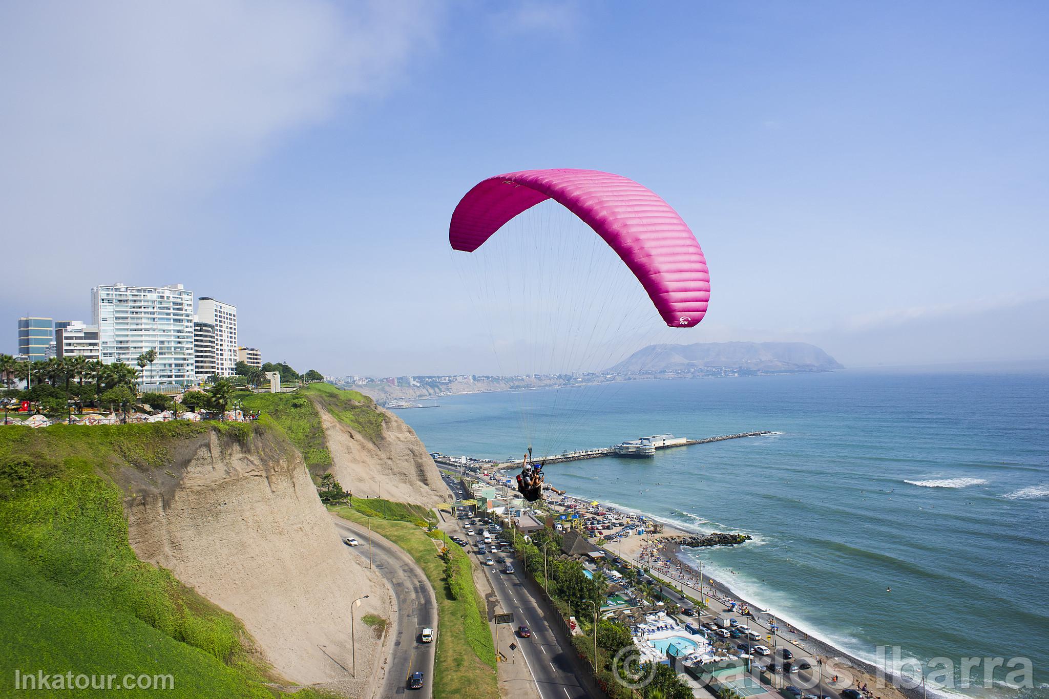 Paragliding, Lima