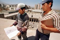 Workers at La Compaa Church, Arequipa